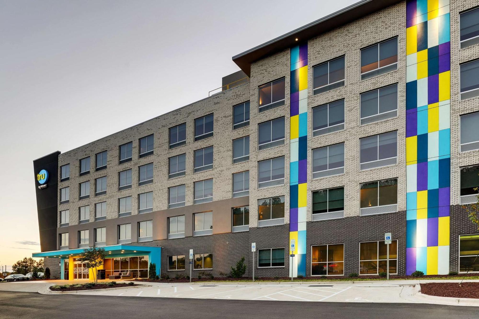 ホテル Tru By Hilton Raleigh ガーナー エクステリア 写真